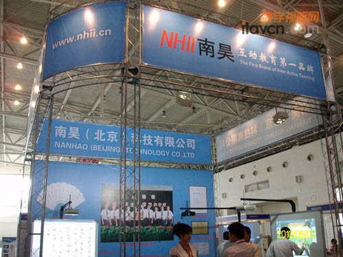 ������<a class=cont302 href=