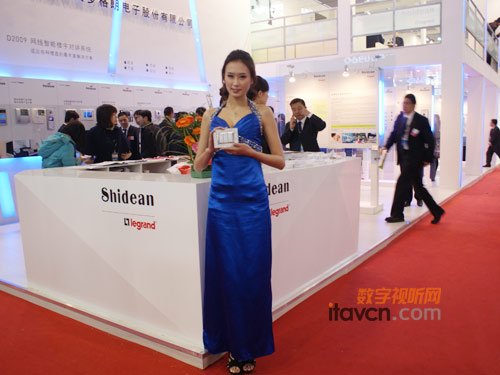 2010����������ͬ�Ƕȿ����e�Ӿ���