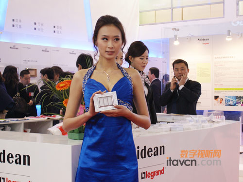 2010����������ͬ�Ƕȿ����e�Ӿ���