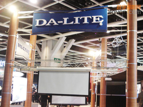 ������DA-LITE��չ�_(t��i)�ϵ�ͶӰ��Ļ