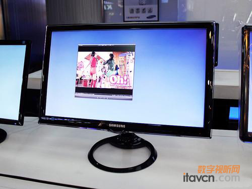 獨特透明底座 三星SA550系列液顯正式發(fā)布