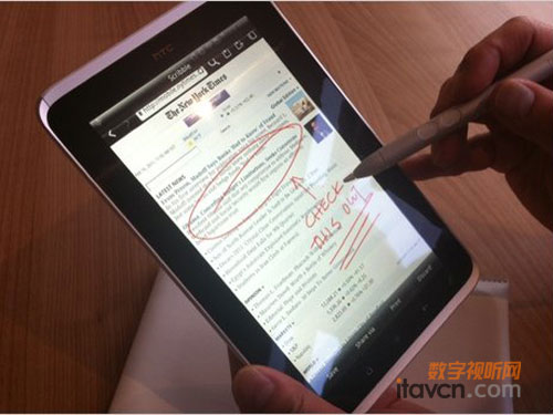 觸控手寫皆可 HTC新推平板電腦Flyer