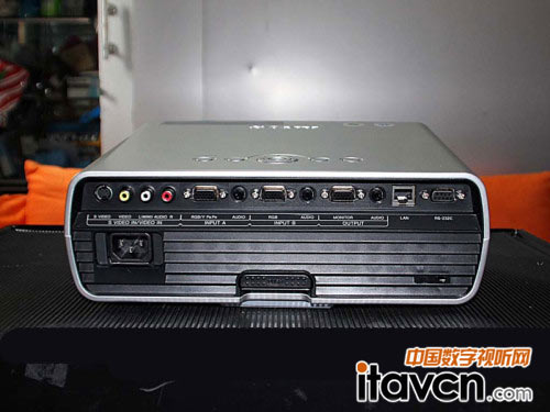 ����ͶӰ�CEX175�ӿ�