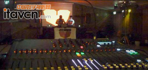 Soundcraft Si Compact 24(sh){_