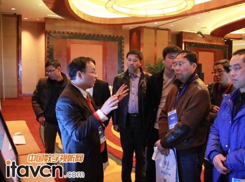 �l�����F��