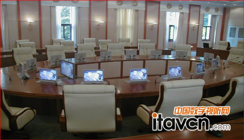 海牙核安全峰會皇家分會場使用啟拓(QITUO)數(shù)字會議系統(tǒng)QT-S223系列