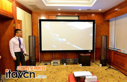 演示系統中的ML EM-ESL(夢幻靜電ESL)