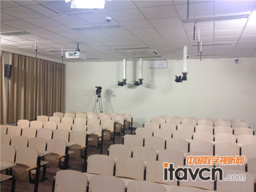 北京科技大學(xué)專業(yè)錄播課室實景圖