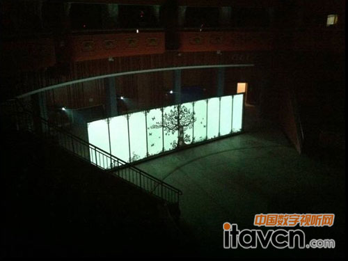 序幕—移動屏風