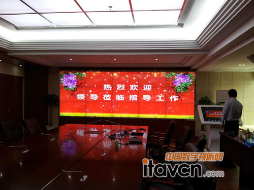 T-Show+3X5無(wú)縫液晶拼接,浙江某市五水共治指揮中心系統(tǒng)