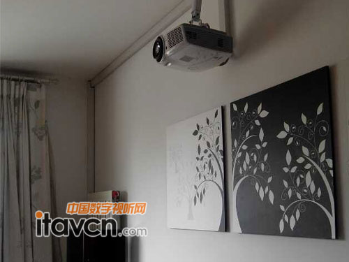 Vivitek����Ӎ��H1180HD���b���Ч���D