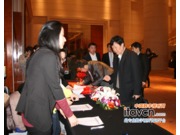 ���e����