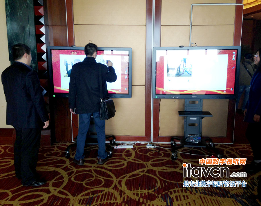 2014�����U��Ʒ�l(f��)�������Ϻ�¡���e��