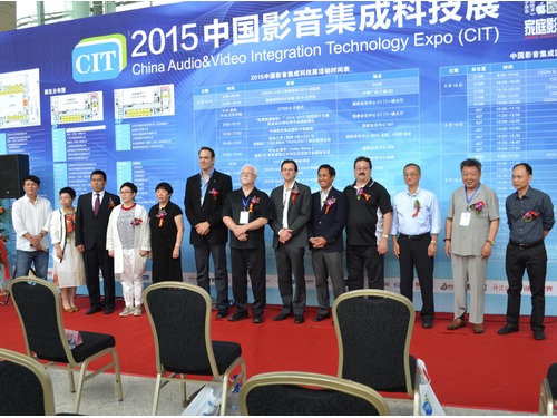 �_Ļʽ���e��Ӱ