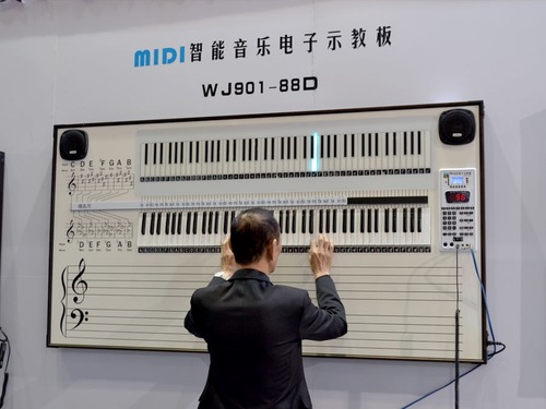 �����������ʾ�̰�