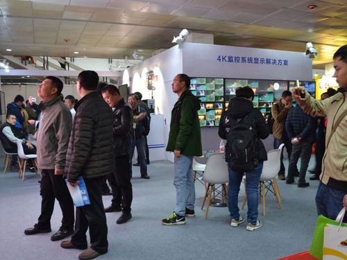 �r���Wҕչλ���e