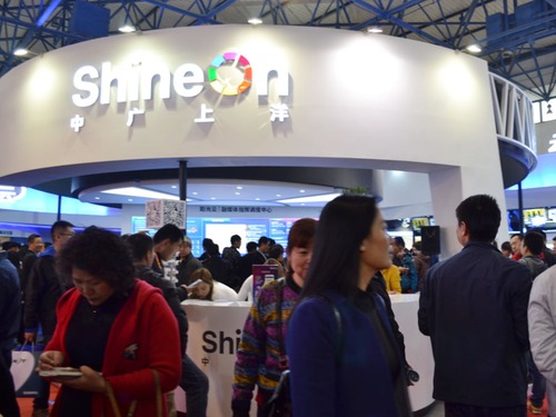 �ЏV����չλ