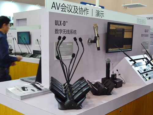 �栖չλ������