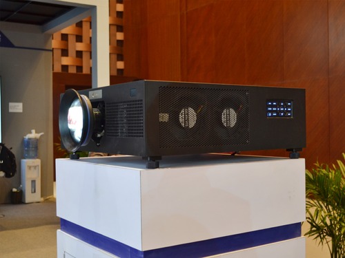 ��ӳ����ͶӰ�C