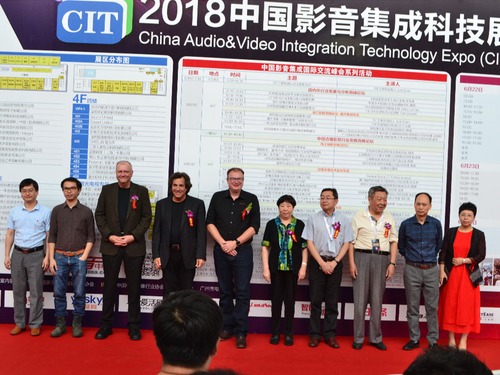 �_Ļʽ���e��Ӱ