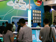 優熠電子觸控技術炫動上海數字標牌展