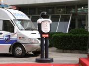 展館大門口的電子崗哨